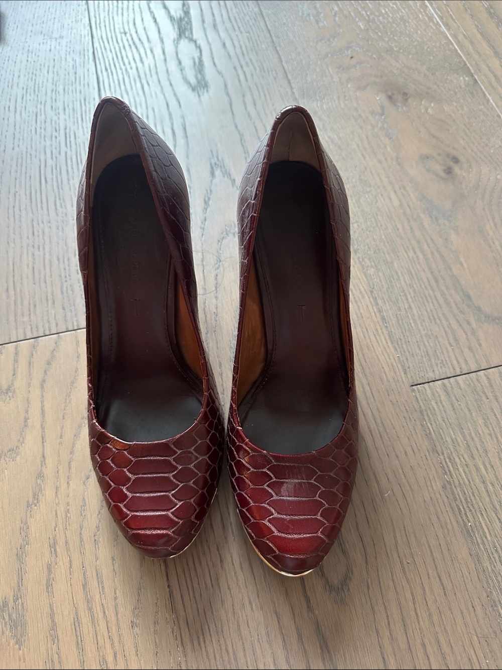 Banana Republic Burgundy Croc-Embossed Pointed Toe Pumps